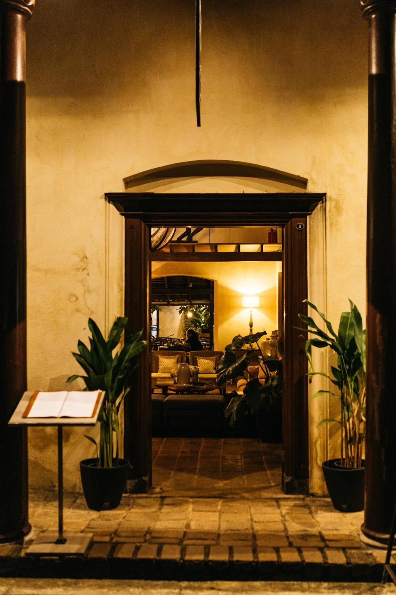 The Bungalow Galle Fort - Hotel - Restaurant - Cocktail Bar Εξωτερικό φωτογραφία